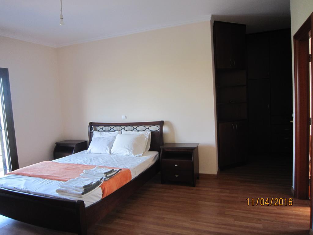 Dimitris Villa Aígion Luaran gambar
