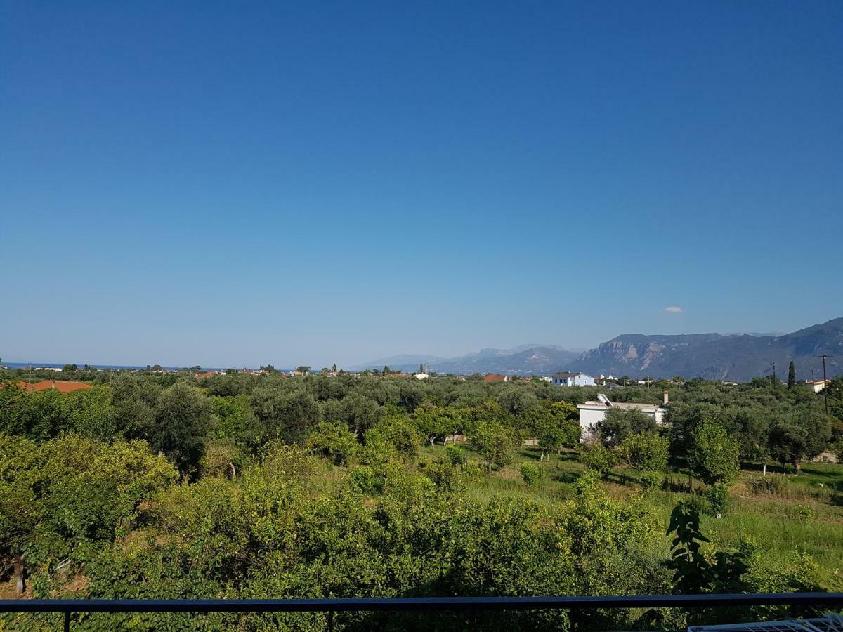 Dimitris Villa Aígion Luaran gambar